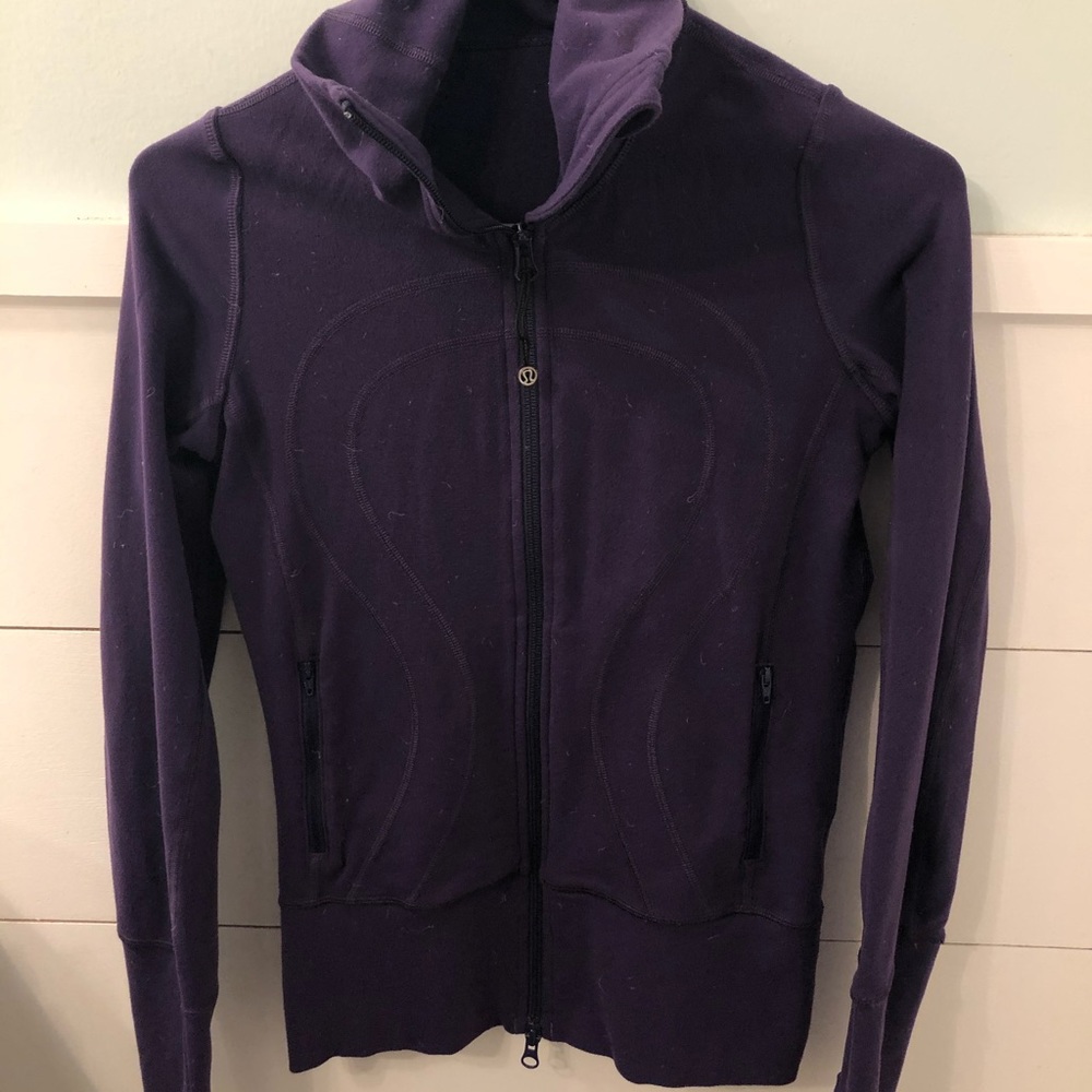 lululemon jacket